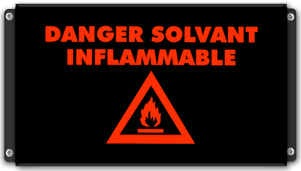 signalisation lumineuse pictogramme inflammable danger solvant